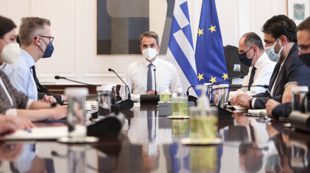 Υπουργικό Συμβούλιο υπό τον πρωθυπουργό Κυριάκο Μητσοτάκη