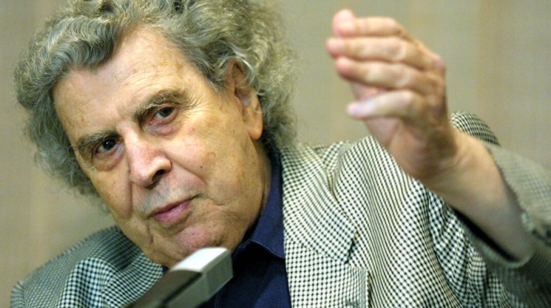 Ο Μίκης Θεοδωράκης