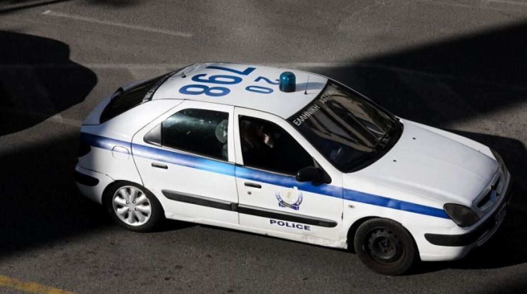 Θεσσαλονίκη: Επεισοδιακή καταδίωξη οχήματος που εμβόλισε περιπολικό