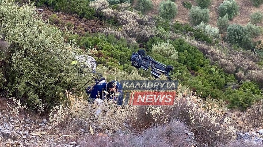 Αχαΐα: Νεκρός ο οδηγός αυτοκινήτου που έπεσε σε γκρεμό
