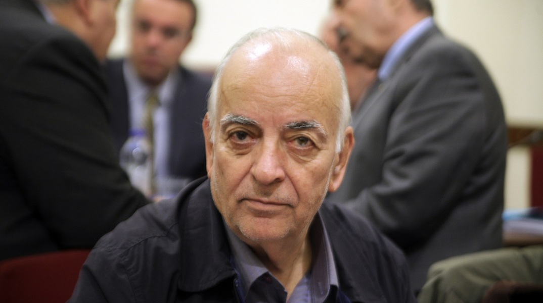 Tην τελευταία του πνοή άφησε την Κυριακή 13 Σεπτεμβρίου ο Γιάννης Θεωνάς, ιστορικό στέλεχος της Αριστεράς