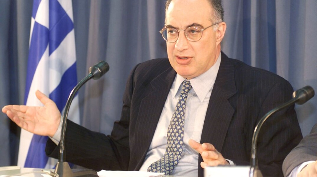 Ο Γιάννος Κρανιδιώτης