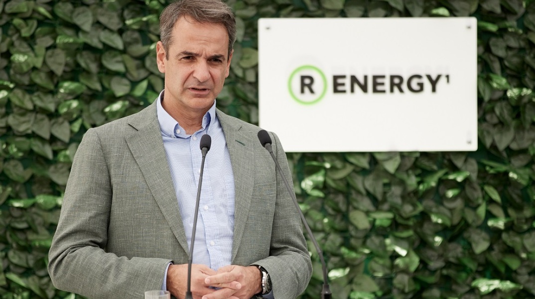 Ο ΠΡΩΘΥΠΟΥΡΓΟΣ ΚΥΡΙΑΚΟΣ ΜΗΤΣΟΤΑΚΗΣ ΣΤΑ ΕΓΚΑΙΝΙΑ ΤΟΥ ΦΩΤΟΒΟΛΤΑΪΚΟΥ ΠΑΡΚΟΥ -R ENERGY 1- ΣΤΟ ΣΤΕΦΑΝΙ ΚΟΡΙΝΘΙΑΣ