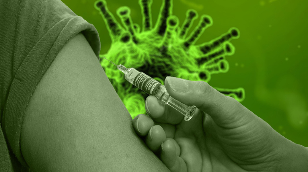 Γιατί κυβέρνηση απαξιώνει τον εμβολιασμό στις ηλικίες 12-17 