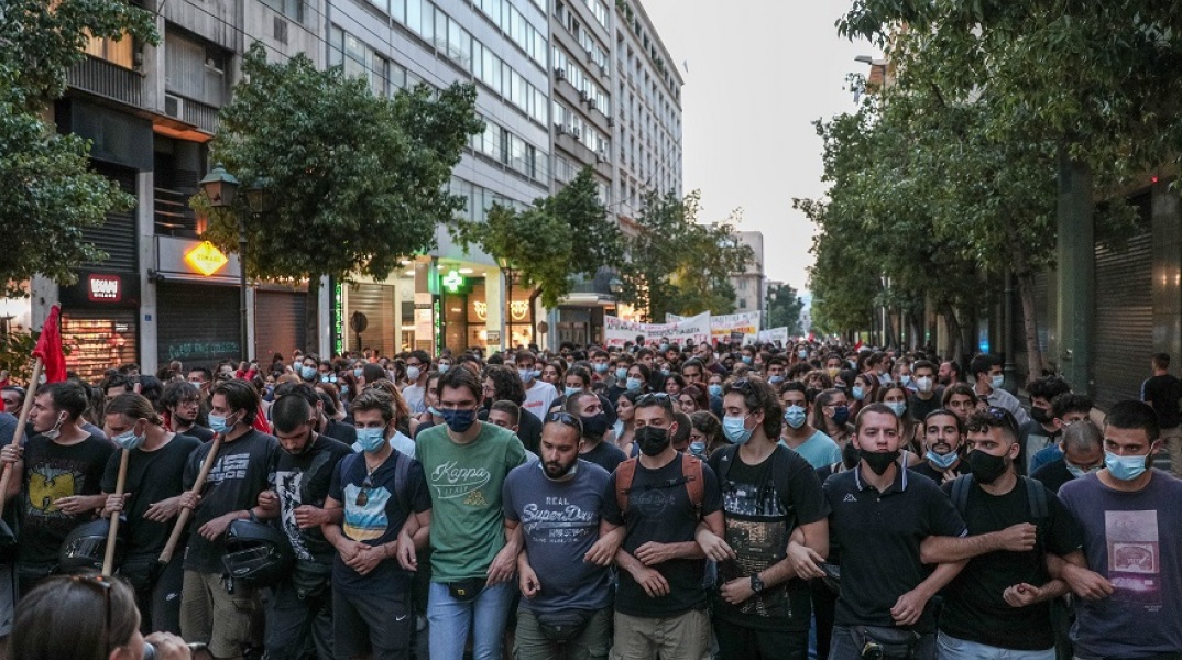 Απαγόρευση συγκεντρώσεων αύριο στην Αθήνα λόγω του EuroMed 9