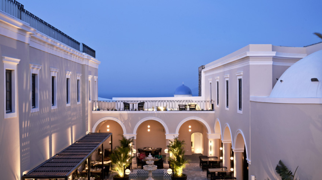 Selene Restaurant-de-paul.jpg