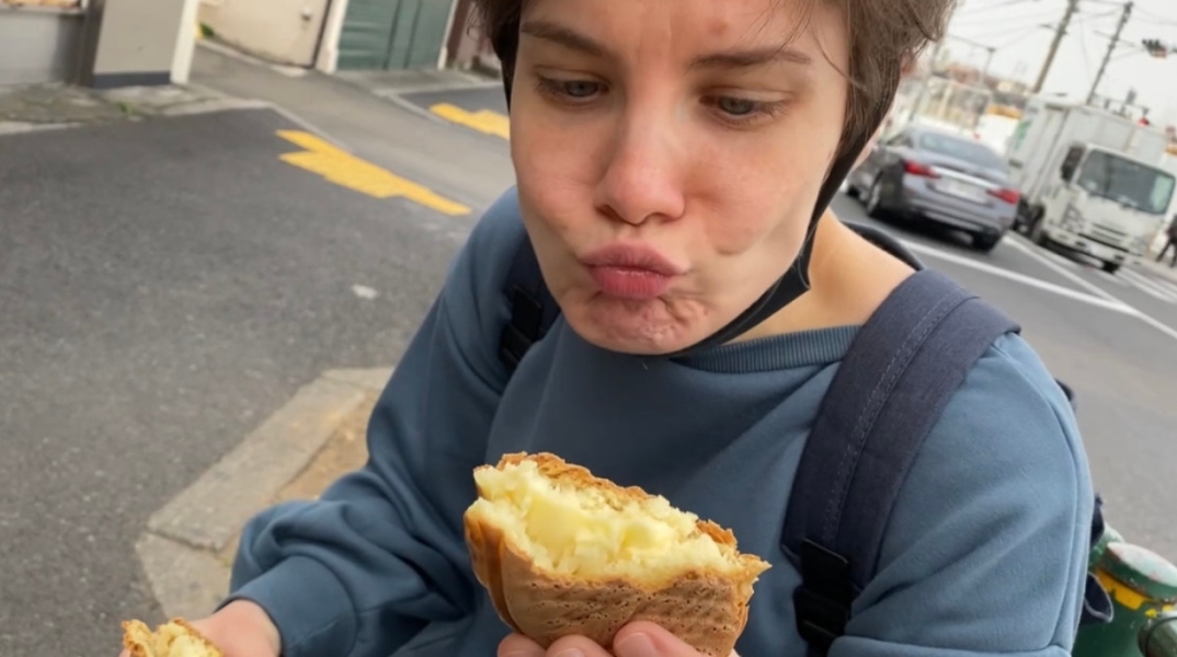 «Η Ελένη στο Japan»