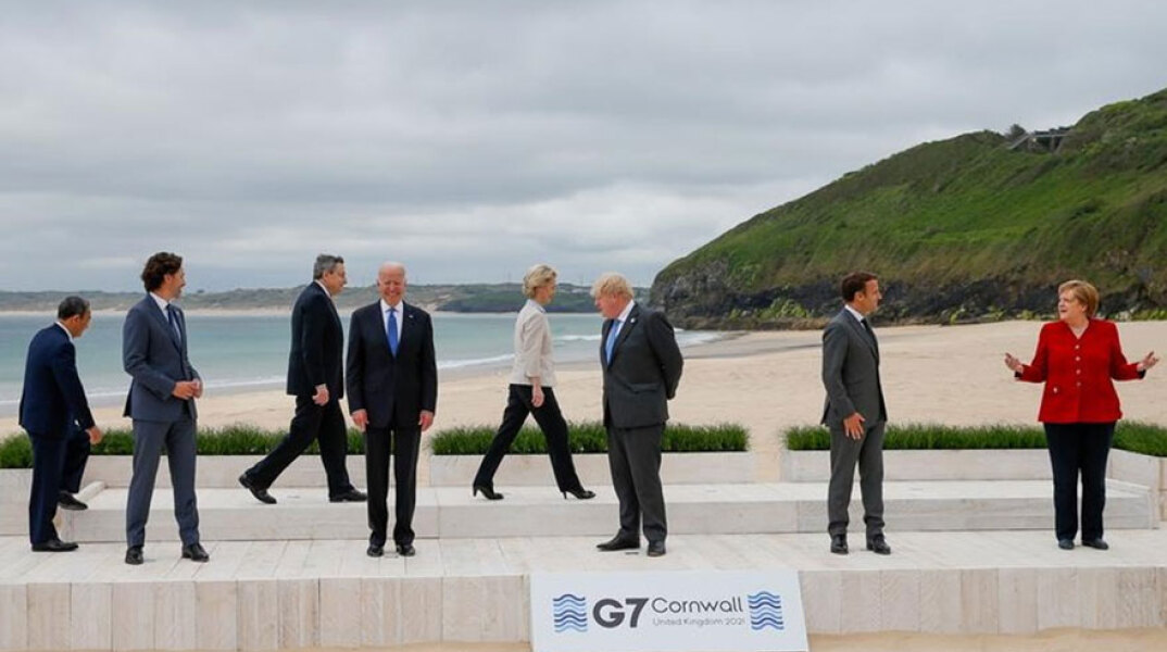 Εμανουέλ Μακρόν, Μπόρις Τζόνσον, Τζο Μπάιντεν και οι υπόλοιποι ηγέτες της G7 στη Σύνοδο Κορυφής στην Κορνουάλη