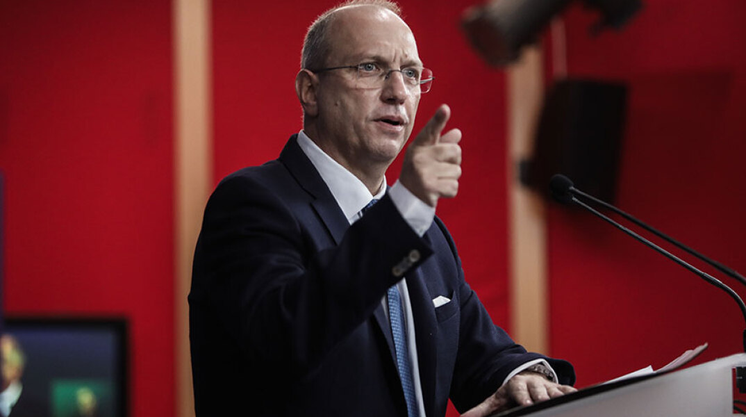 Γιάννης Οικονόμου, κυβερνητικός εκπρόσωπος