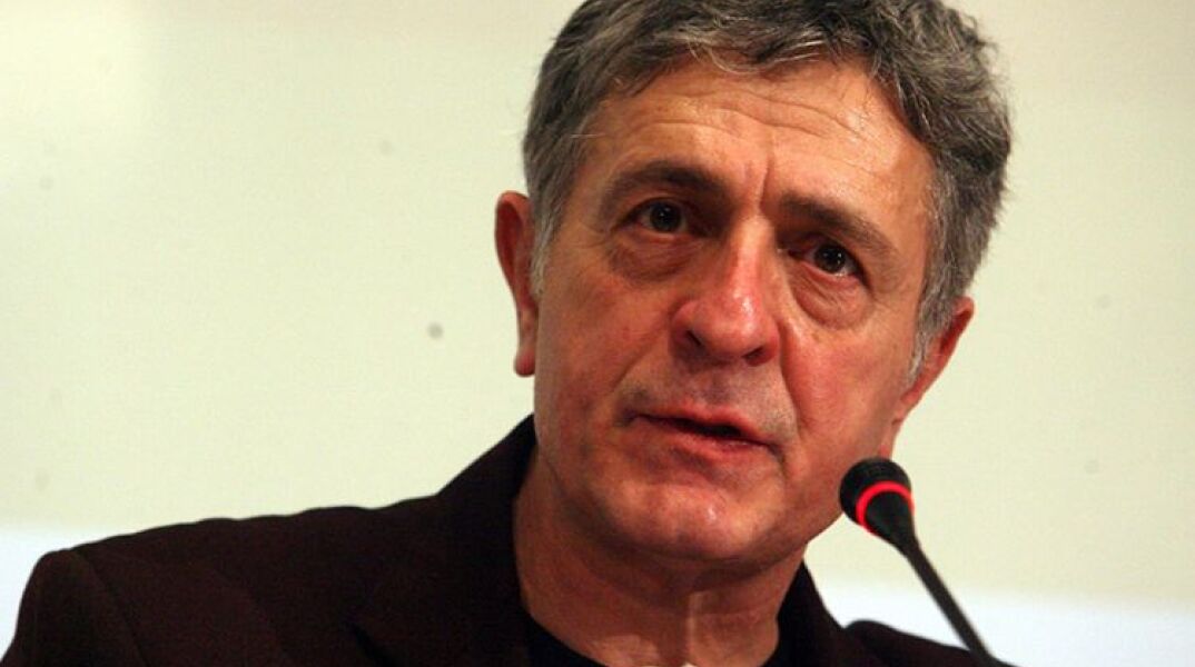 Στέλιος Κούλογλου