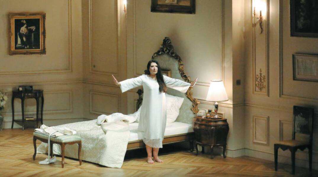 Η Μαρίνα Αμπράμοβιτς στην όπερά της «7 θάνατοι της Μαρίας Κάλλας» που παρουσιάζεται στην Εθνική Λυρική Σκηνή.