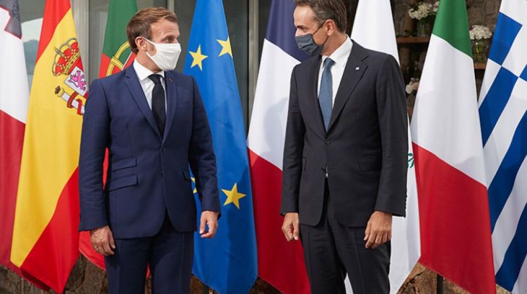 ΣΥΝΑΝΤΗΣΗ ΤΟΥ ΠΡΩΘΥΠΟΥΡΓΟΥ ΚΥΡΙΑΚΟΥ ΜΗΤΣΟΤΑΚΗ ΜΕ ΤΟΝ ΓΑΛΛΟ ΠΡΟΕΔΡΟ ΕΜΑΝΟΥΕΛ ΜΑΚΡΟΝ