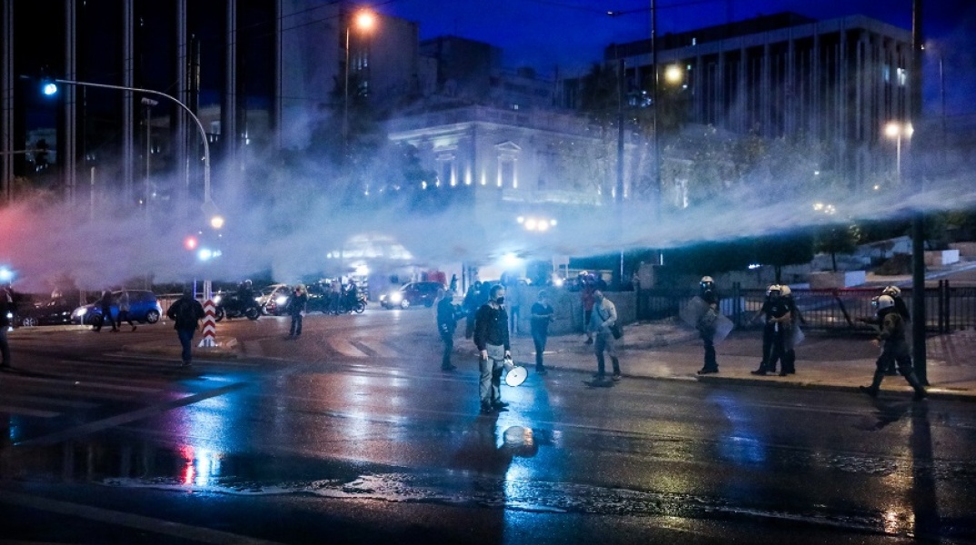 Επεισόδια στο Σύνταγμα