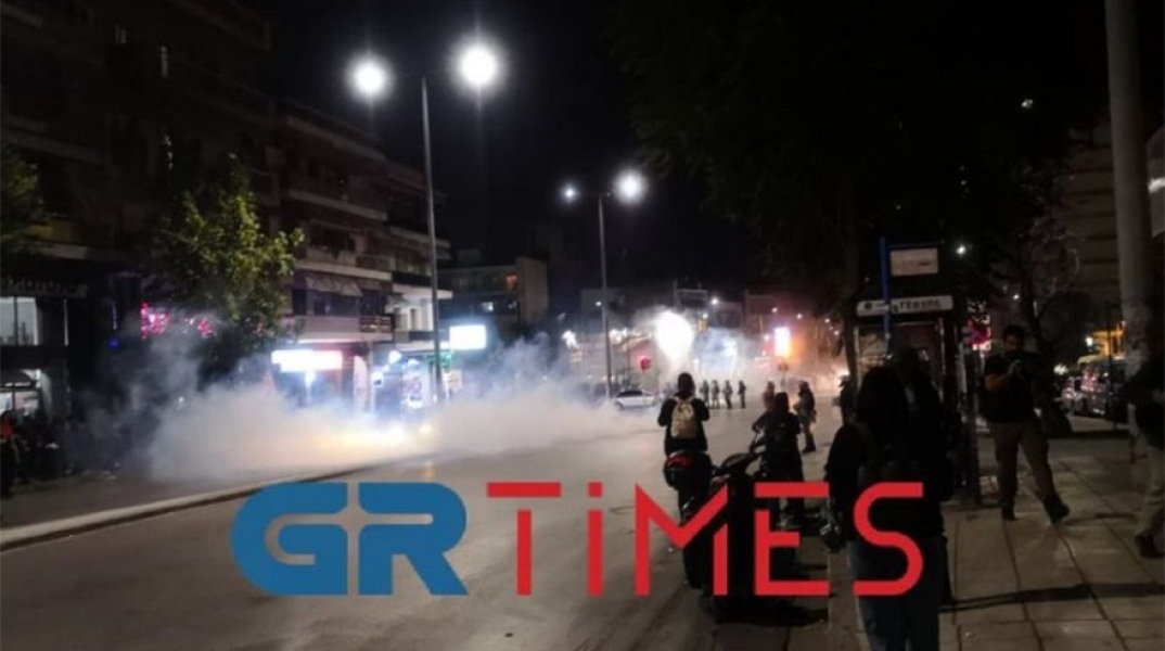 Θεσσαλονίκη: Επεισόδια και χημικά στην αντιφασιστική πορεία 