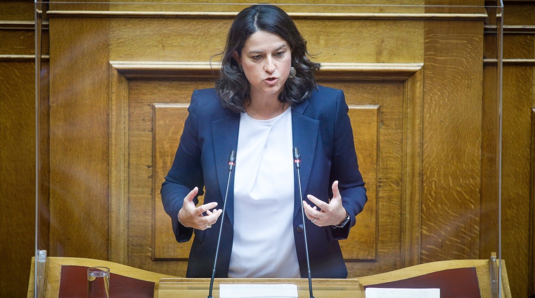 Νίκη Κεραμέως: Για μείωση των κρουσμάτων στις ηλικίες 4-17 τον Σεπτέμβριο σε σχέση με τον Αύγουστο, παρά το άνοιγμα των σχολείων, έκανε λόγο η υπουργός Παιδείας