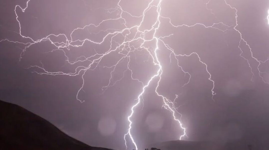 Επιδείνωση του καιρού με καταιγίδες