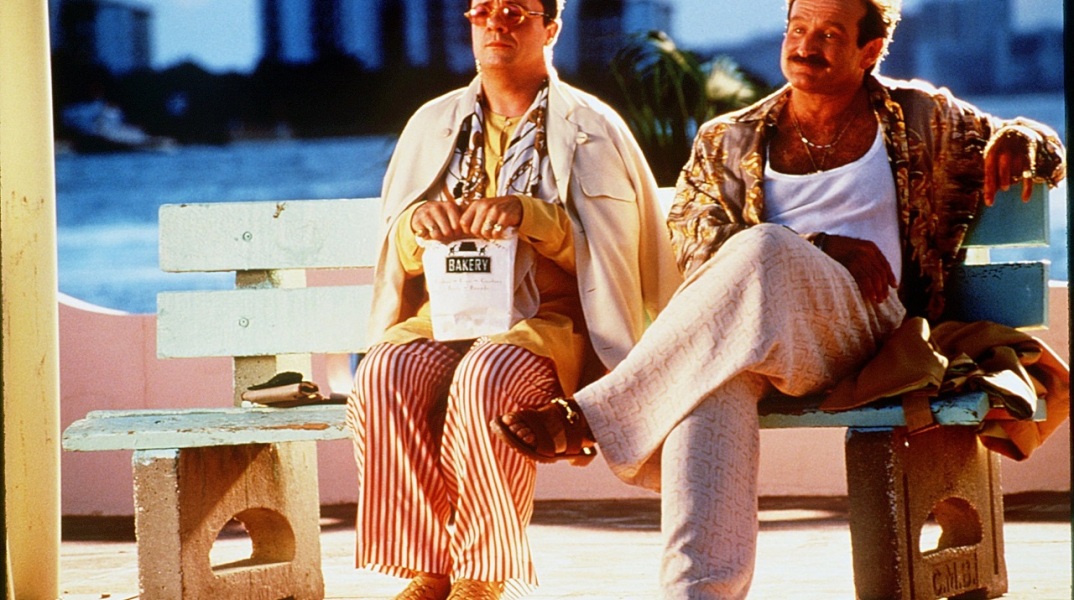 Ο Ρόμπιν Γουίλιαμς και ο Νέιθαν Λέιν στην ταινία «The birdcage»