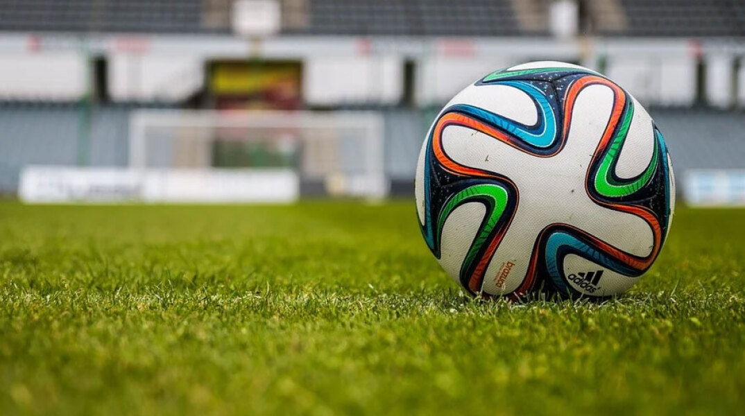 Μπάλα ποδοσφαίρου (ΦΩΤΟ ΑΡΧΕΙΟΥ) - Στην Εθνική Ελπίδων επιβεβαιώθηκαν πολλαπλά κρούσματα κορωνοϊού