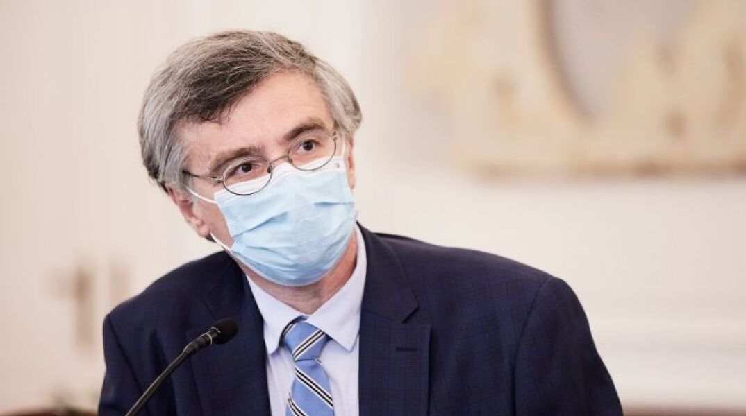 Ανησυχία για έξαρση των κρουσμάτων εξέφρασε ο Σωτήρης Τσιόδρας