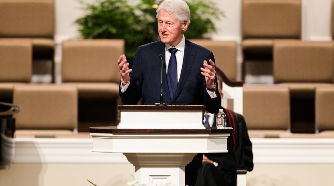 Μπιλ Κλίντον: Στο νοσοκομείο με μόλυνση ο πρώην πρόεδρος των ΗΠΑ