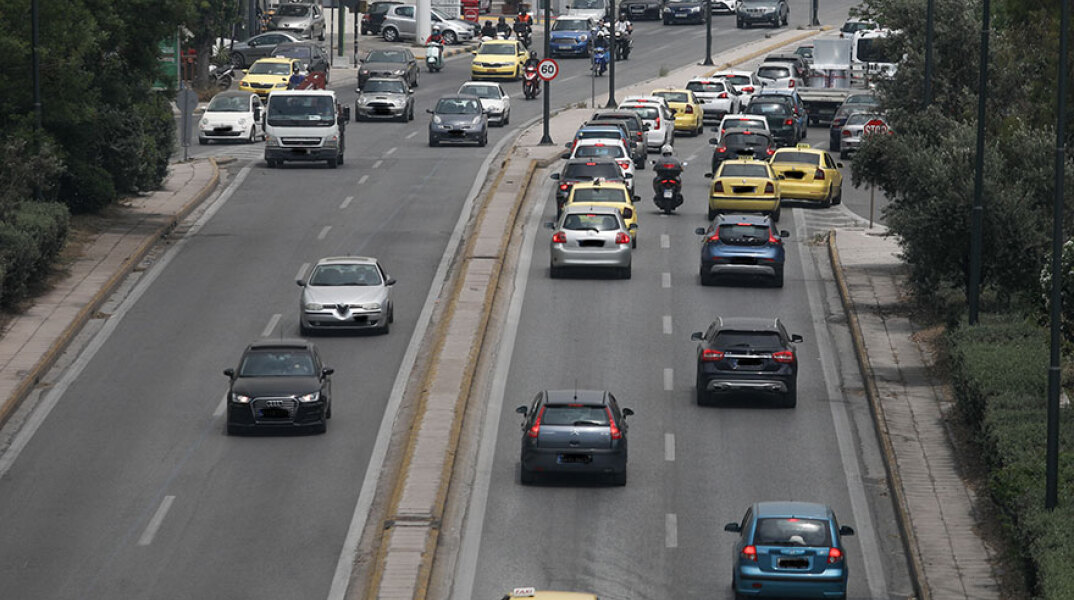 Ο Δακτύλιος στην Αθήνα ξεκινά στις 25 Οκτωβρίου 2021, με euro 6, υβριδικά, ηλεκτρικά και φυσικού αερίου οχήματα να μπαίνουν ελεύθερα όλες τις ημέρες