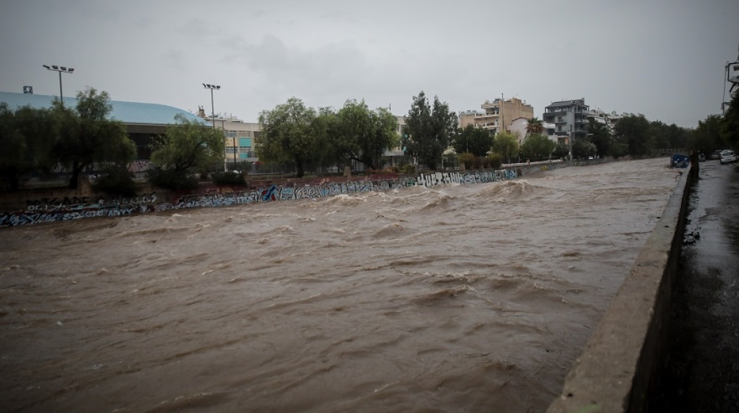 Μπάλλος: Θρίλερ με τον αγνοούμενο βοσκό στην Εύβοια – Βρέθηκαν τα συντρίμμια από το αυτοκίνητο του