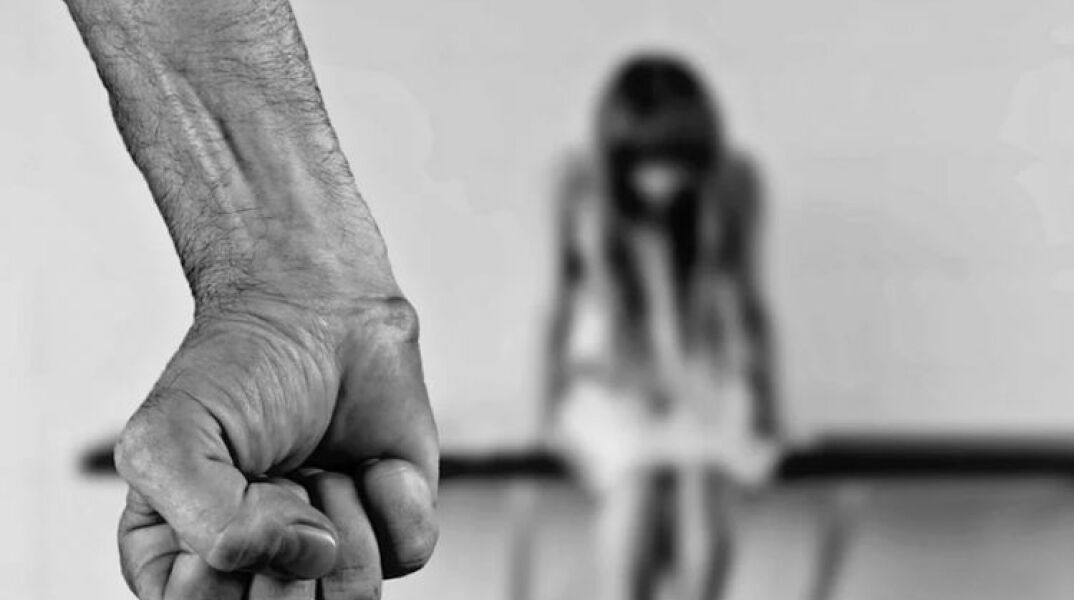 Κυψέλη: Η σαρία εφαρμόστηκε σε 17χρονη