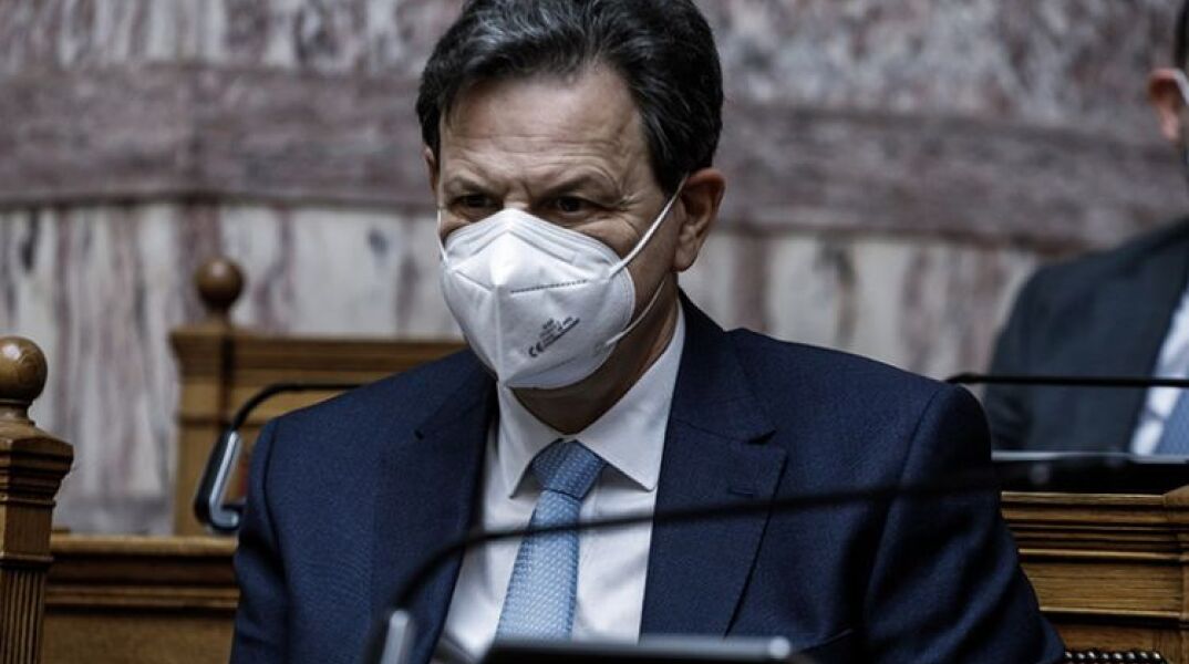 Σκυλακάκης: Μέχρι 10 Νοεμβρίου θα ανοίξει η πλατφόρμα για το επίδομα θέρμανσης  