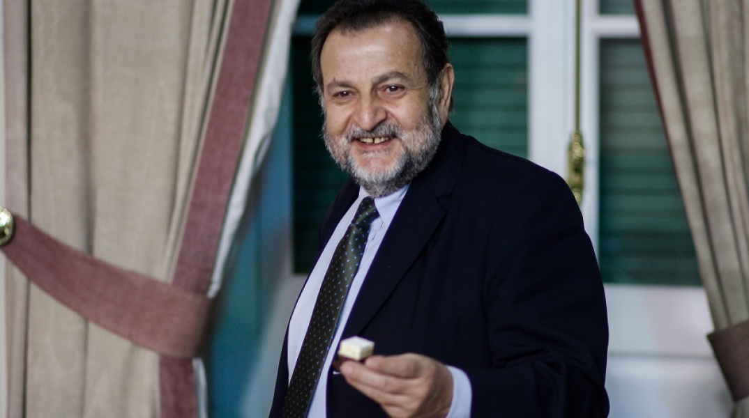 Κεγκέρογλου: Κατέθεσε την υποψηφιότητά του για την ηγεσία του ΚΙΝΑΛ 