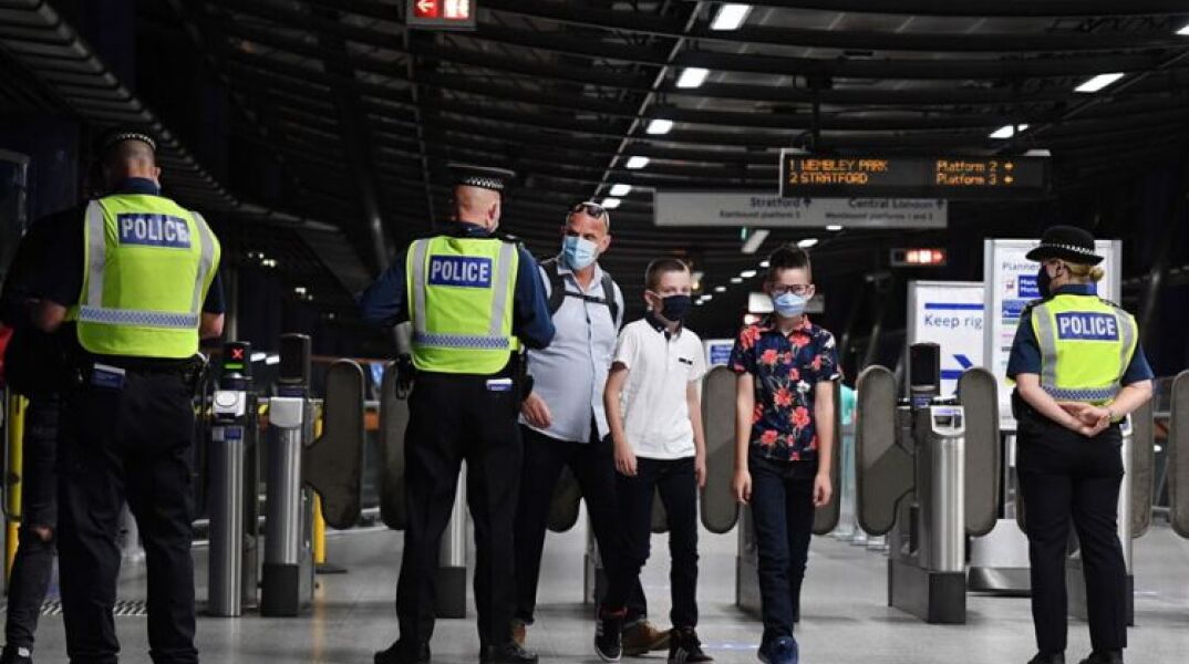 Άνοδος των κρουσμάτων στη Βρετανία