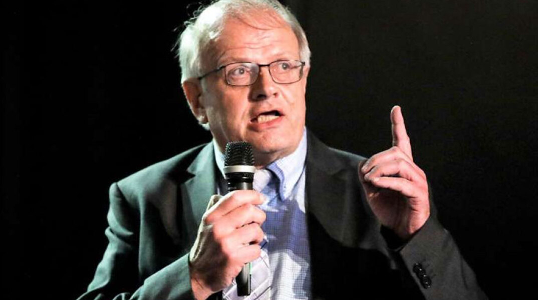 Άκης Τσελέντης