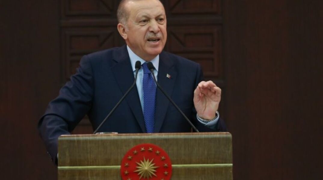 Ο Ερντογαν απειλεί τώρα με απέλαση τους πρεσβευτές των «δέκα» λόγω Καβαλά 