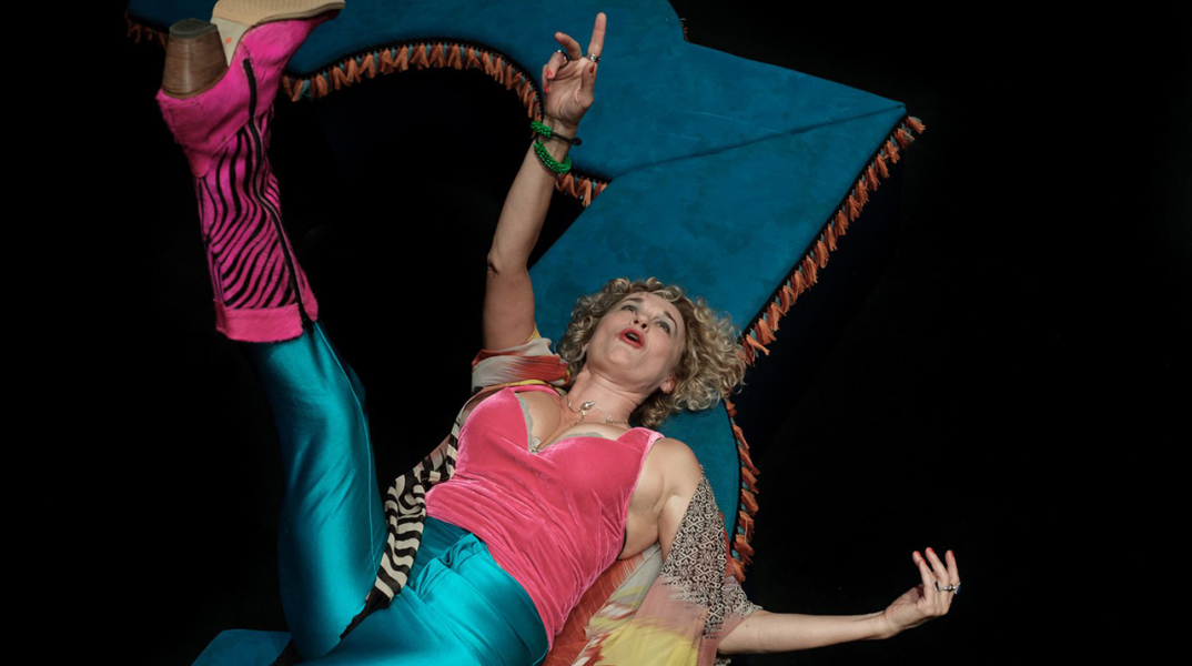 «Η νύχτα της Ιγκουάνα» της Μαρία Μαγκανάρη στο θέατρο «Πορεία»