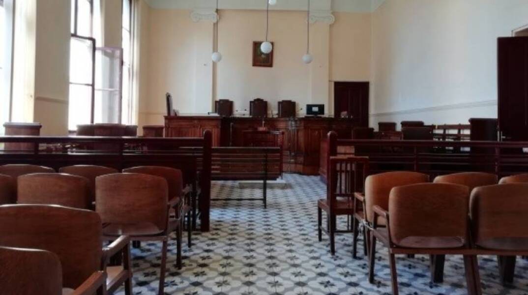 Εκεί που ζούμε: Ο Σωτήρης Γκορίτσας μεταφέρει στον κινηματογράφο το βιβλίο του Χρίστου Κυθρεώτη (εκδ.Πατάκη)