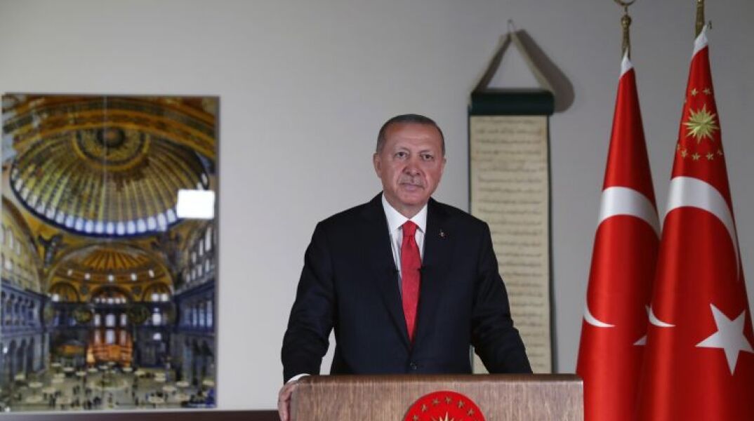 Προς εκτόνωση δείχνει να βαίνει η ένταση στις σχέσεις της Τουρκίας με 10 χώρες της Δύσης