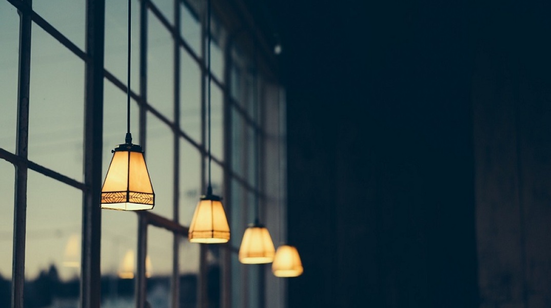 Ηλεκτρικό ρεύμα: Κατηγοριοποιούνται τα τιμολόγια