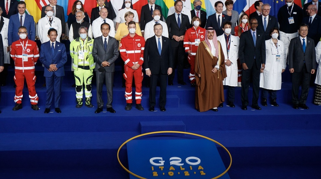 G20: Φόρος τιμής στους γιατρούς και το νοσηλευτικό προσωπικό