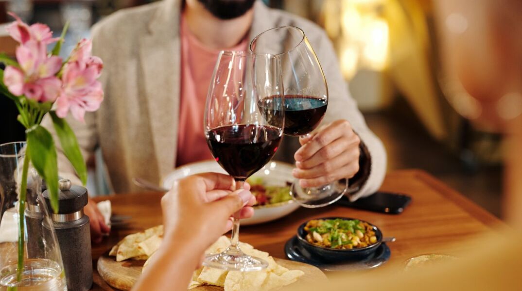 6 Ξινόμαυρα για να δοξάσεις την Παγκόσμια ημέρα Ξινόμαυρου