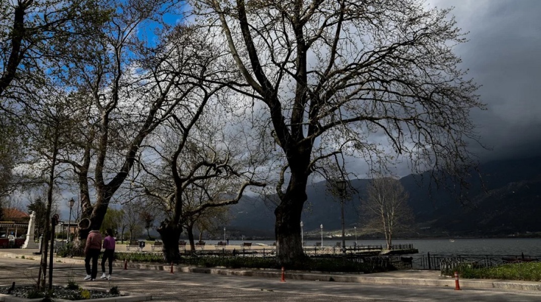 Κυκλώνας «Νέαρχος»: Έφτασε στις ακτές της Λιβύης 