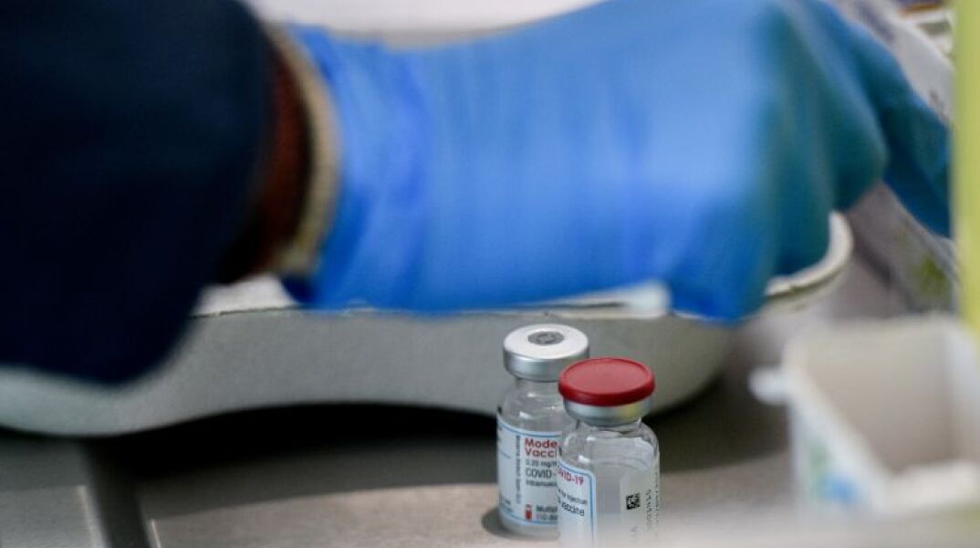 Εμβόλιο-Covid-19 