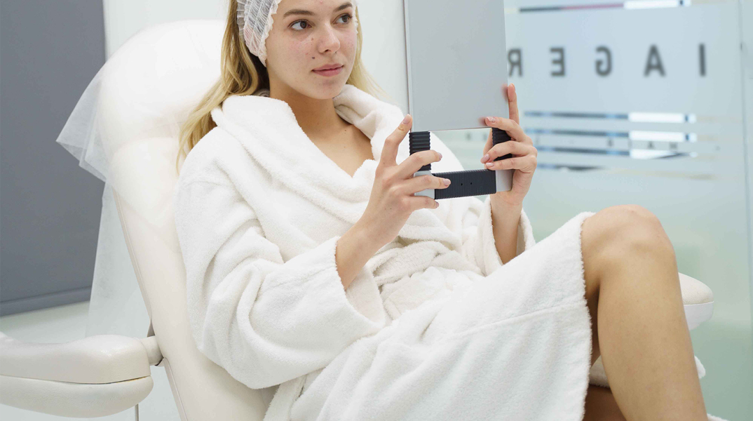 Λιγοστός ύπνος: Ποιες είναι οι επιπτώσεις στην επιδερμίδα;