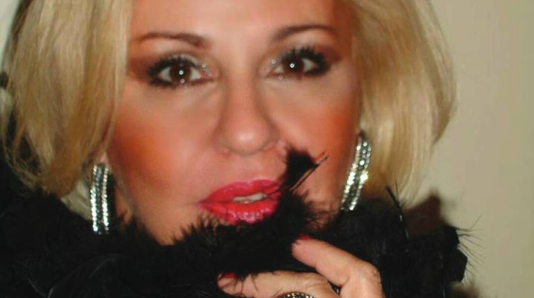 Μπέσσυ Αργυράκη