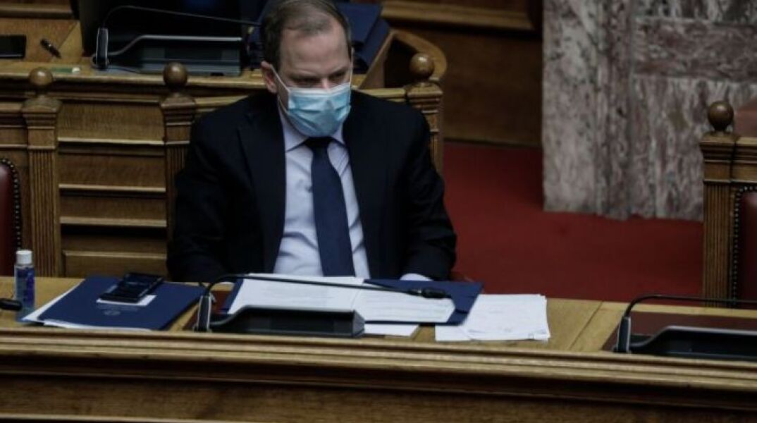 Θετικός στον κορωνοϊό ο Κώστας Καραμανλής