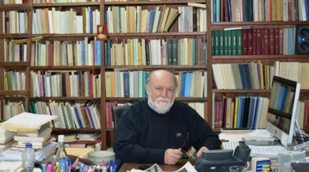 Μιχάλης Πιερής, ποιητής και πανεπιστημιακός