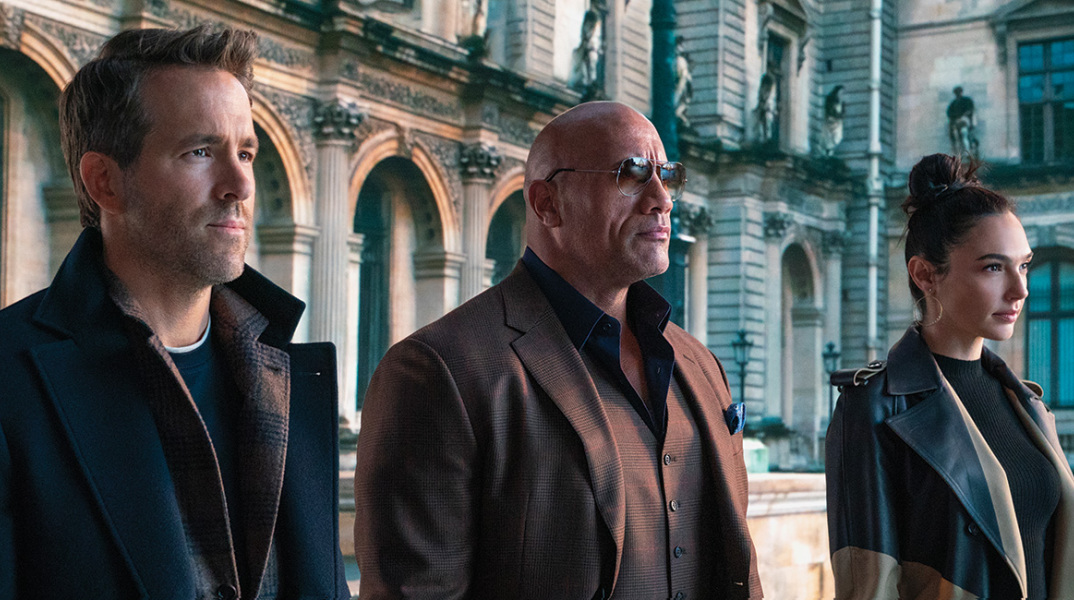 «Rednotice» του Ρόσον Μάρσαλ Θέρμπερ με τους Γκαλ Γκαντότ, Ντουέιν Τζόνσον, Ράιαν Ρέινολντς.