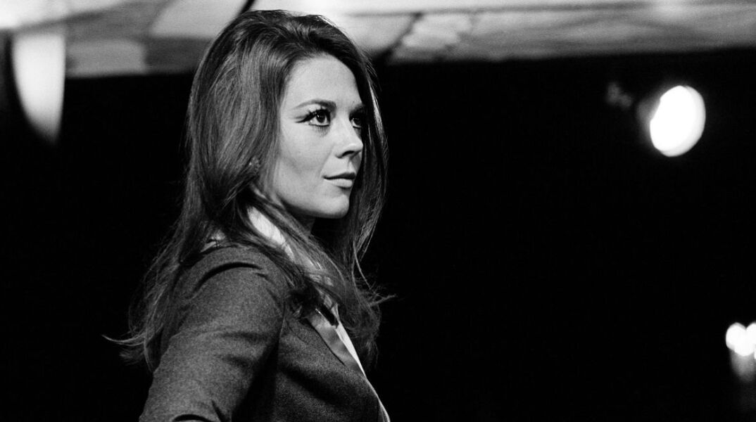 «Ο Κερκ Ντάγκλας βίασε τη Νάταλι Γουντ», ισχυρίζεται η αδερφή της σε νέο βιβλίο