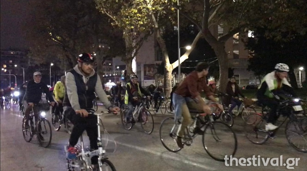 ΤΩΡΑ στη Θεσσαλονίκη: Ποδηλατοπορεία στη μνήμη της μαραθωνοδρόμου Δήμητρας Ιορδανίδου (φωτο & video)