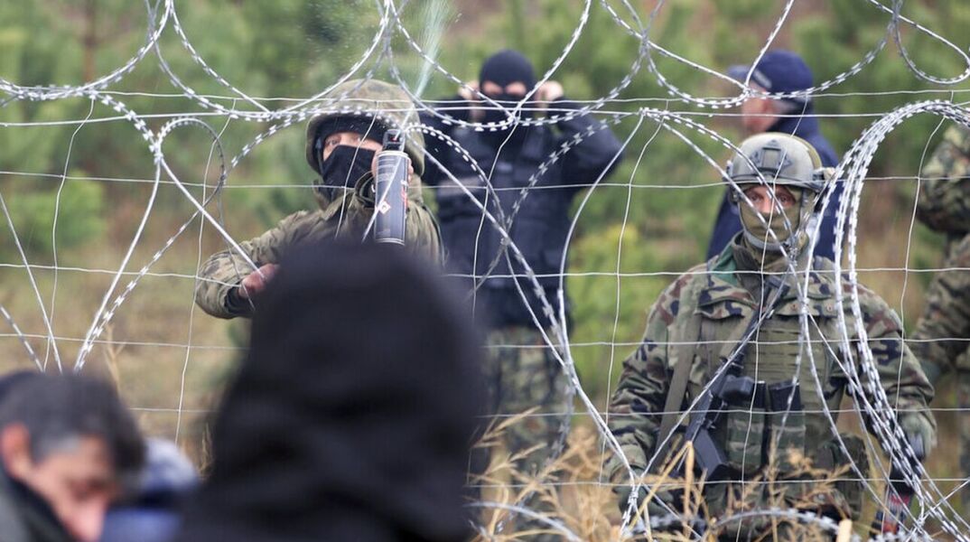 «Μπαρούτι» μυρίζει η κατάσταση στα σύνορα Πολωνίας-Λιθουανίας-Λευκορωσίας