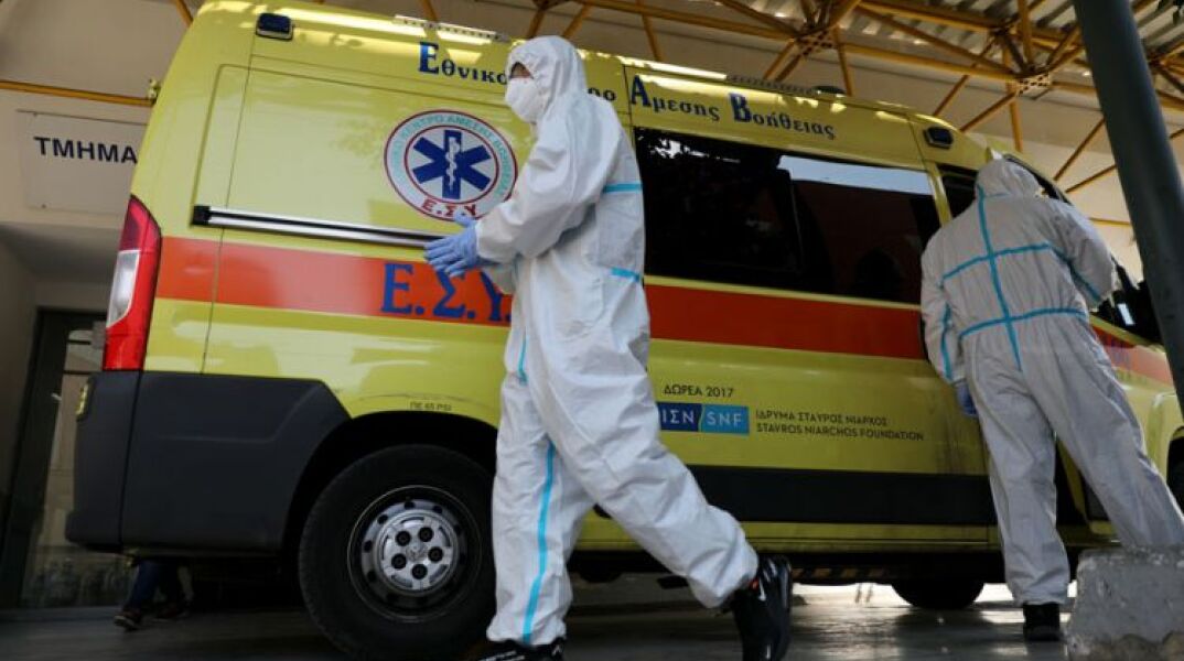 Πάτρα: Στο νοσοκομείο μητέρα και η 20χρονη κόρη της με κορονοϊό – Είναι ανεμβολίαστες