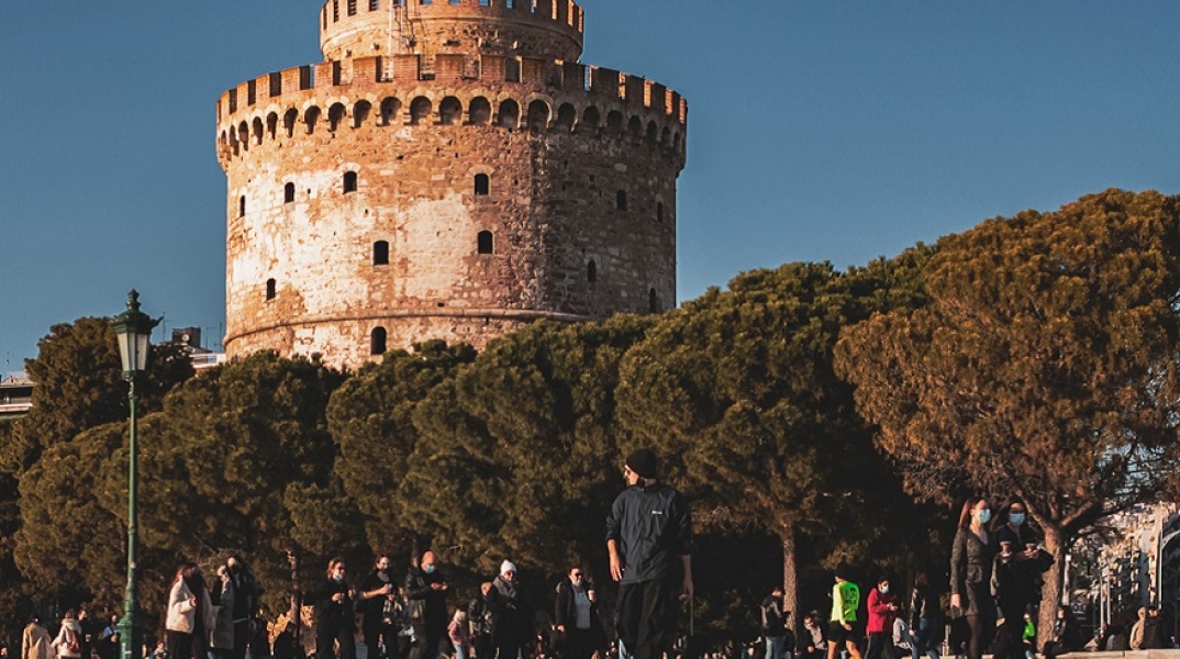 Περισσότεροι από 300 οι νεκροί λόγω Covid το τελευταίο δεκαπενθήμερο στη Β. Ελλάδα